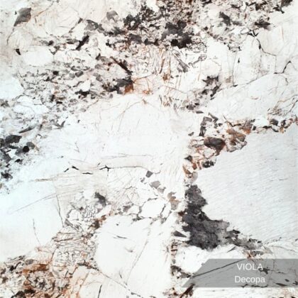 ПВЦ панел Viola е масивен ПВЦ панел со кафенкасто-виолетов мермерен изглед, наменет за ѕидна и таванска облога во внатрешни простории.